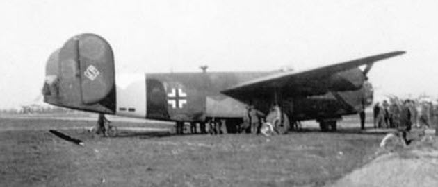 Avions allies captures par les allemands B-24-sun-webphwurw