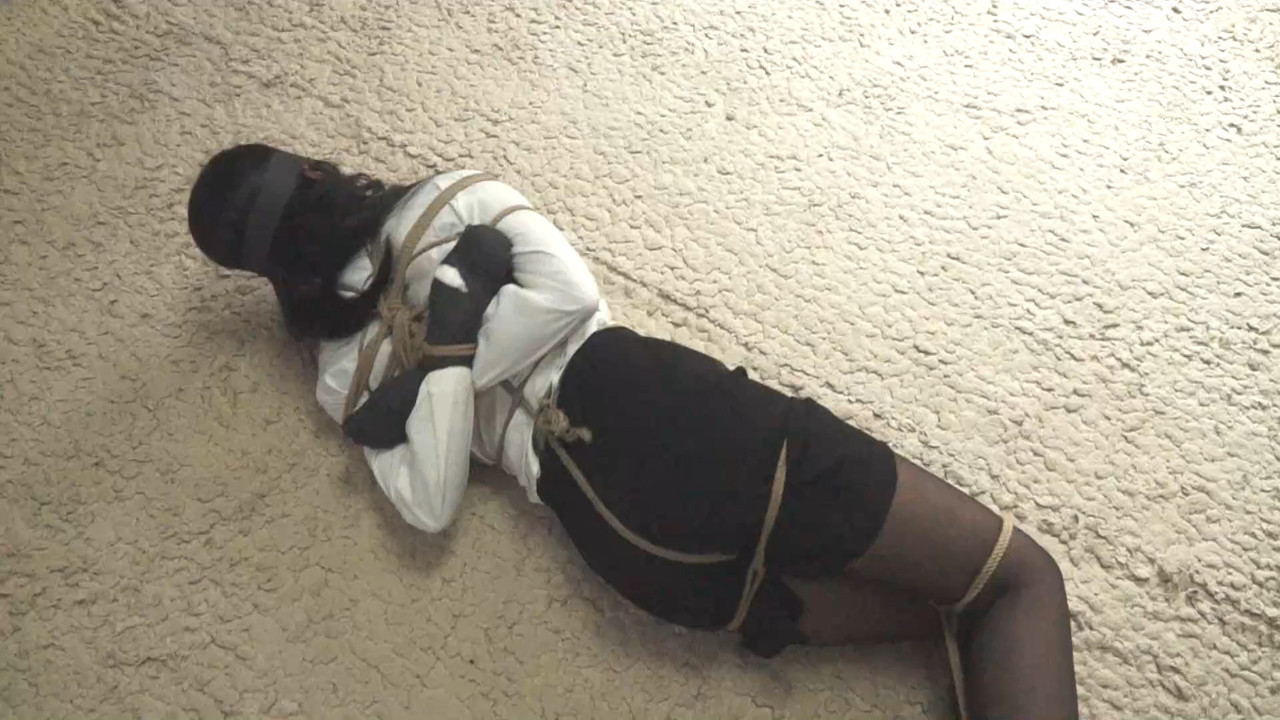 逍遥 定制did女子图集（02）诱拐黑丝女白领 夏炎主演.mp4_20191008_130711.220