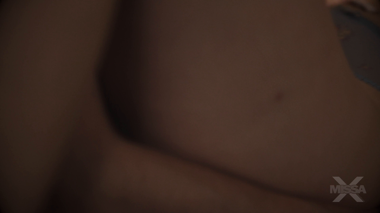 Charlie Forde - Watching porn with charlie - MISSAX 4K.mp4.0012