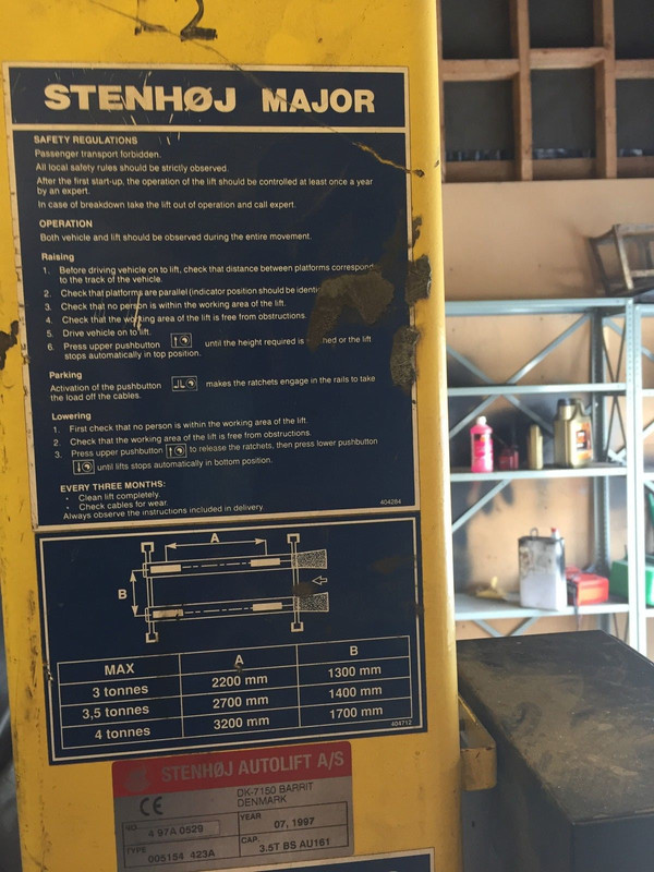 SOLD Stenhoj Major 4 post lift The 'E' Type Forum