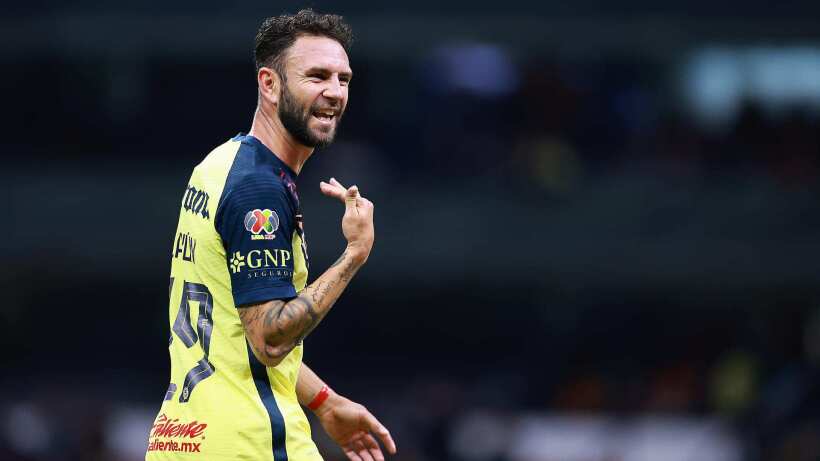 Miguel Layun es suspendido dos juegos tras expulsión ante San Luis