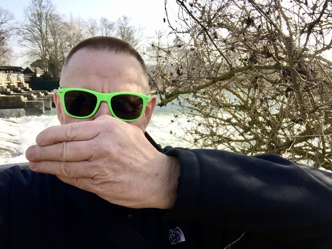 8AD92B16-8E06-4FB0-8372-4CC1360D776B