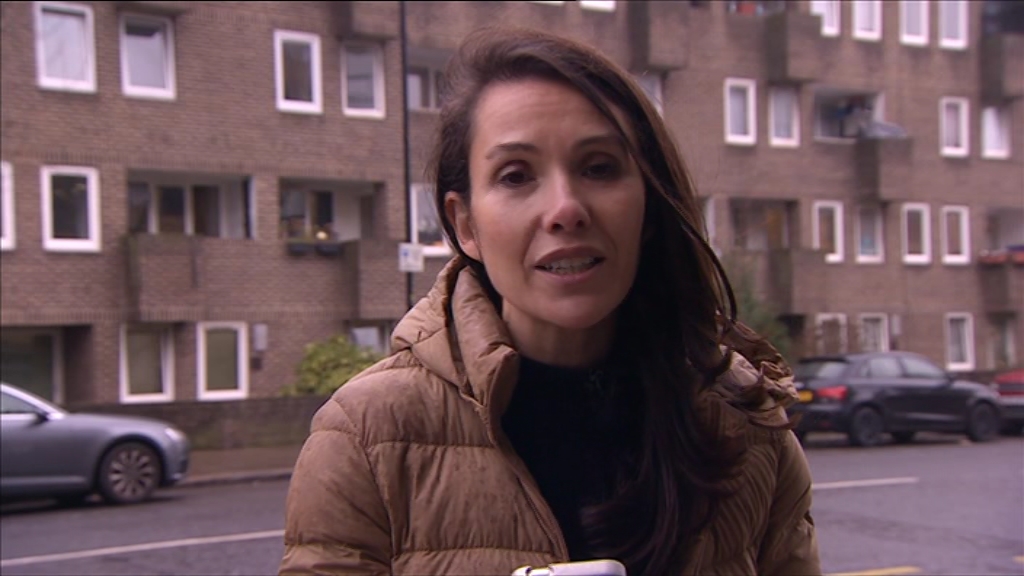 BBC London News_20210217_18301900.ts_snapshot_06.52.421