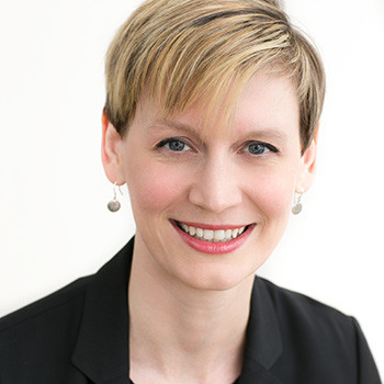Mara Nieuwsma is a Fractional CMO for hire - CMO Index