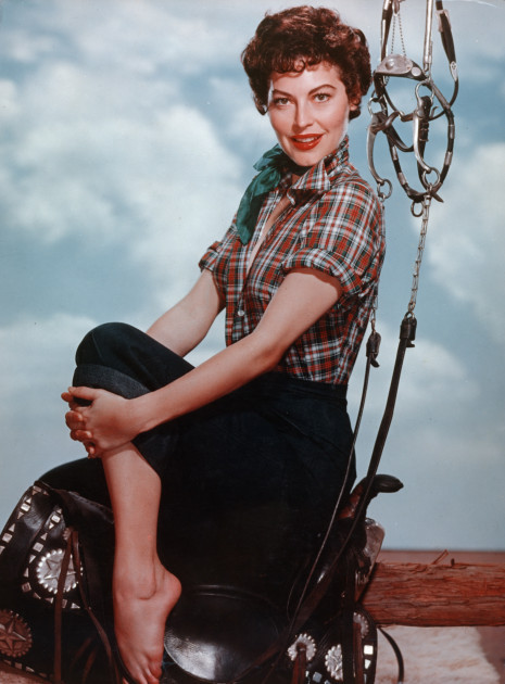 Ava_Gardner_b68