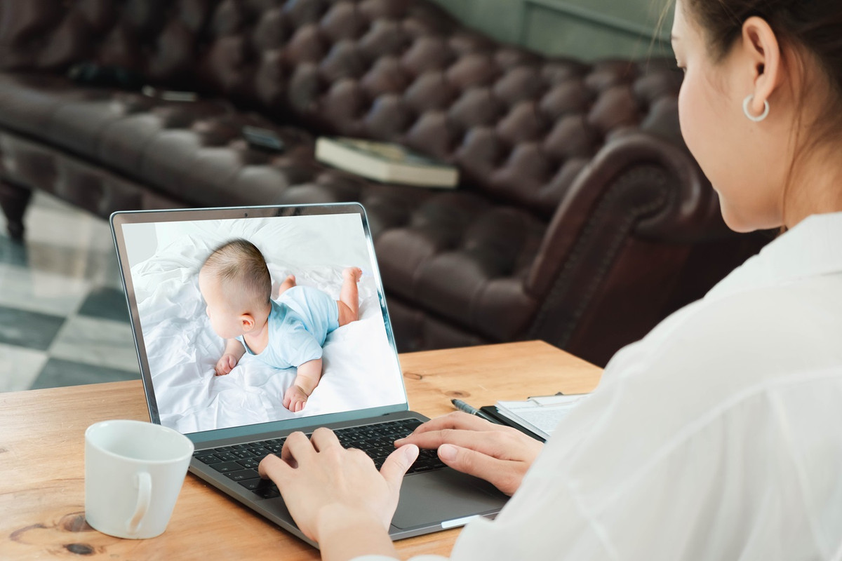 Baby Monitor 