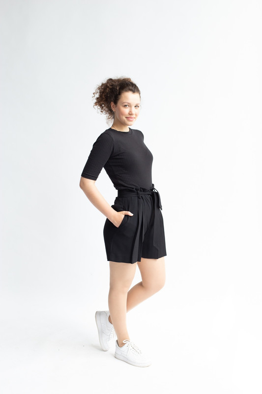 6C5D25FD-2902-4D32-905A-541148181C17