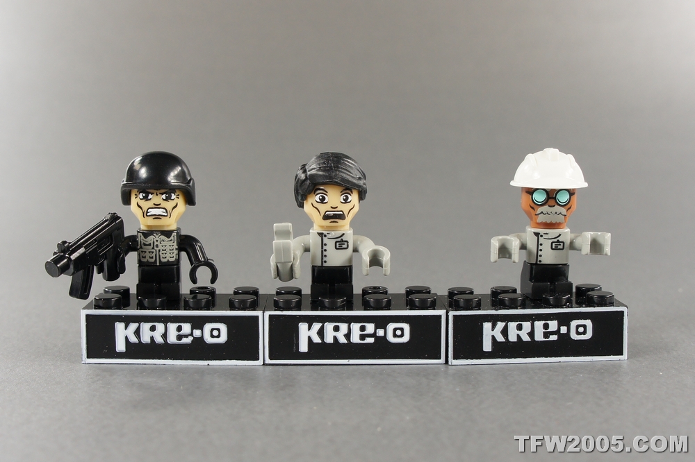 011-Kreo-Galvatron-factory-battle-transformers_1