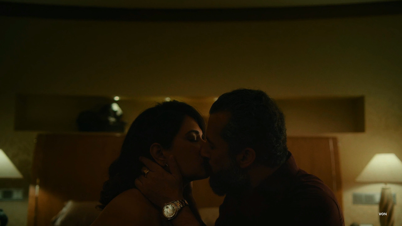 Inside Edge S02_4K_PART II.mkv_snapshot_01.58_[2021.06.21_19.24.53]