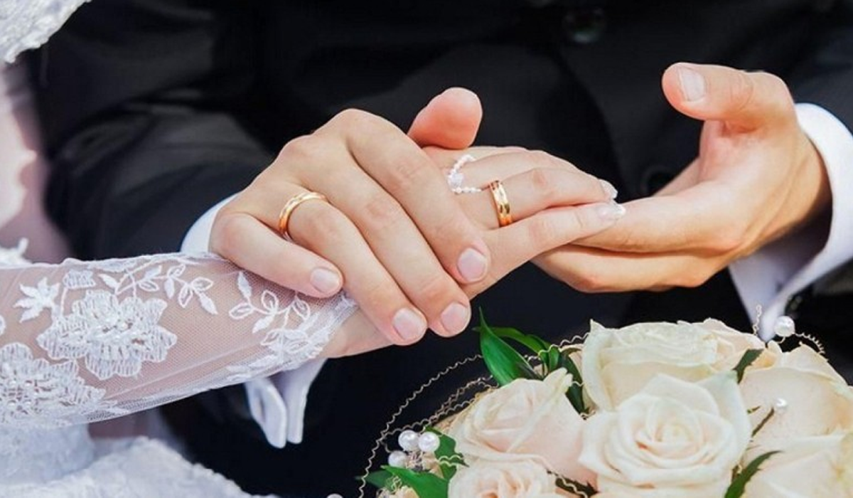 Trik Ampuh Menjawab Kapan Nikah? Tanpa Bikin Suasana Jadi Canggung