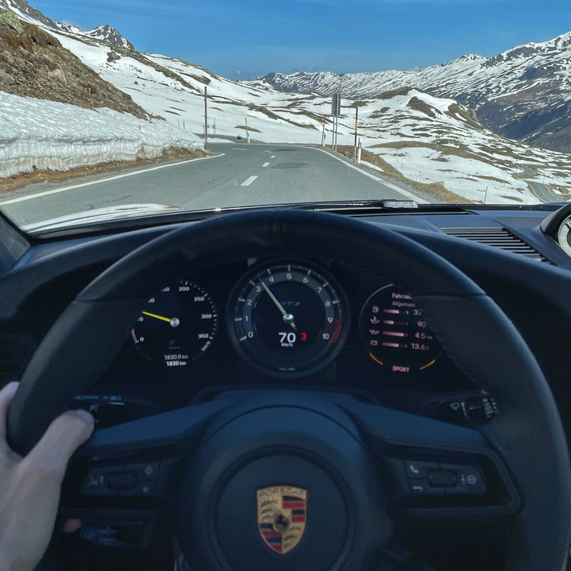 6BBFF238-234F-48DA-97F4-8CBD88191905