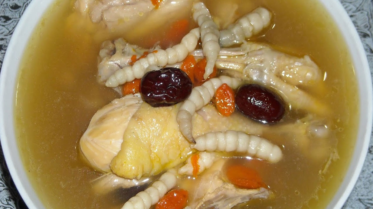 Caterpillar Soup: Salah Satu Kuliner Ekstrim yang Berasal dari Afrika