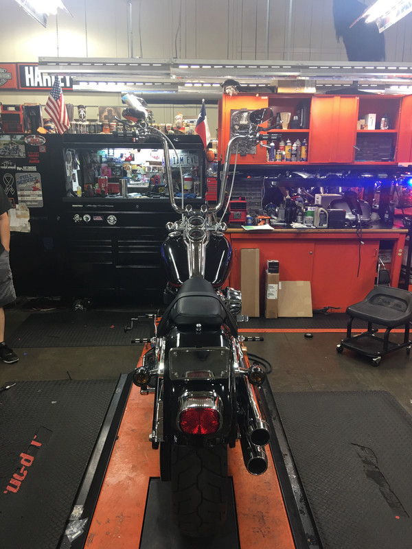 FC67D980-649E-42CD-B88D-4A5EAA67F3AD