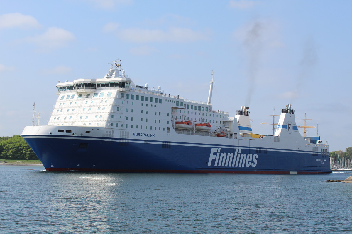 5ED0F964-87A7-43E9-B431-8901B57DA40C