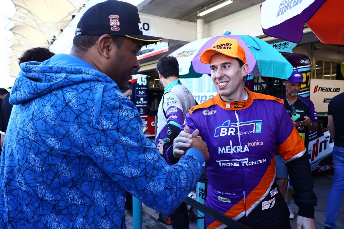 Visitação nos Boxes - IMG-3015