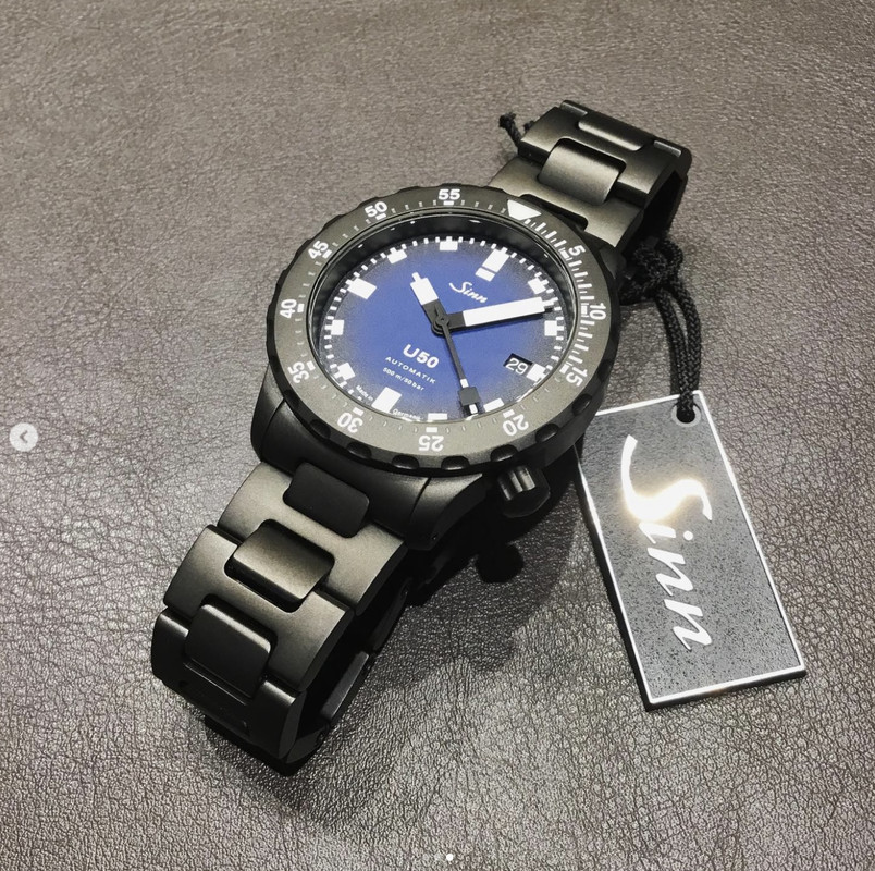 193FDA03-1E4B-4EA4-8B0C-091410DDF402