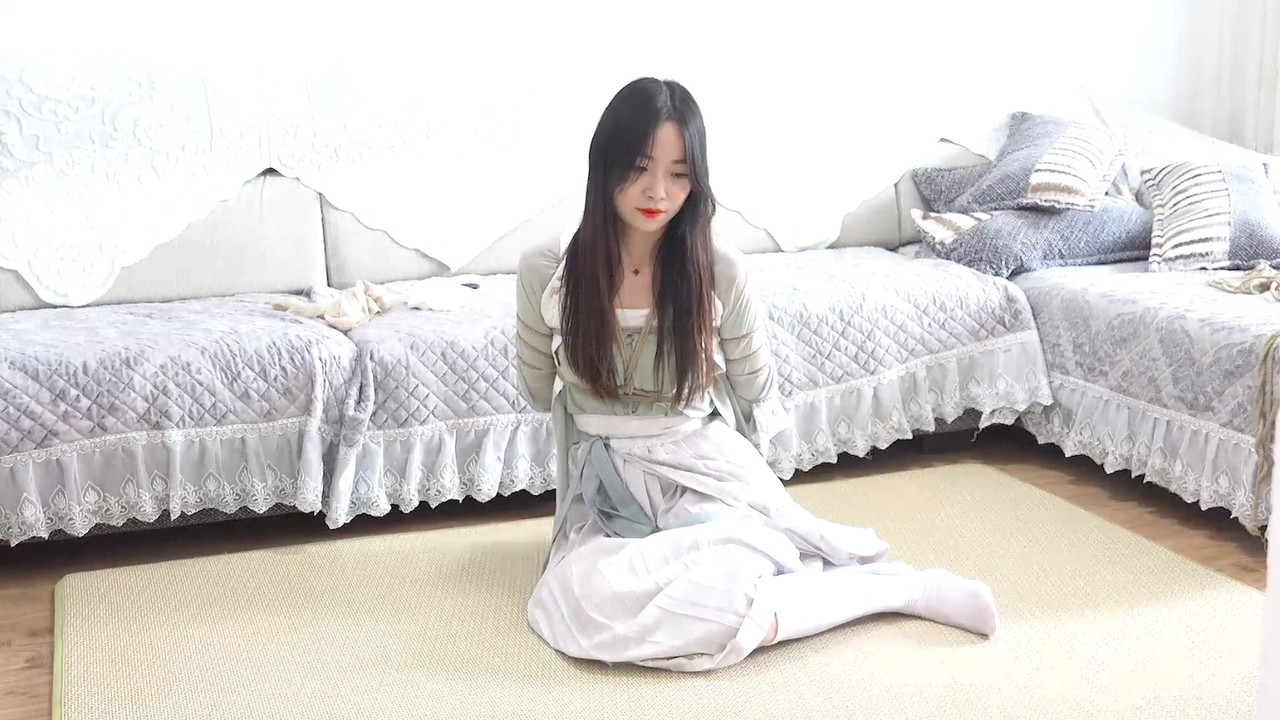 子衿原创 素素绳艺初体验.mp4_20240329_091613.624