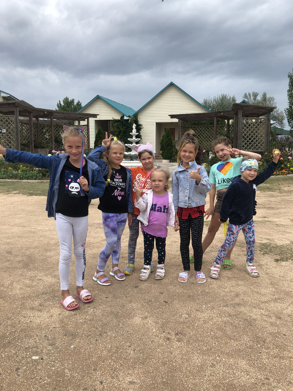 79947650-0662-4661-976F-4A47704EB8B5