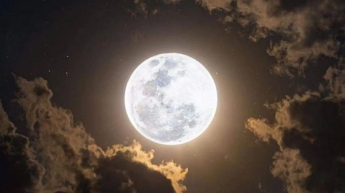 Así puedes hacer que tu nombre llegue a la Luna