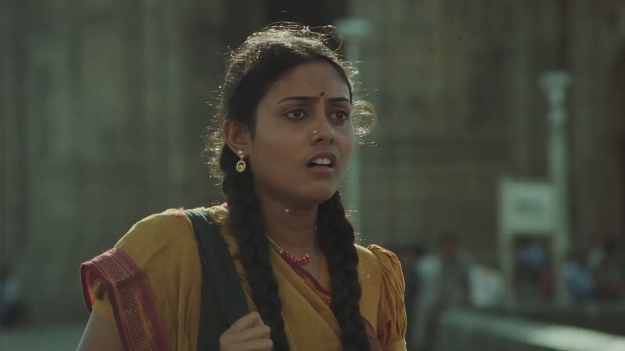 Nayakan 1987 WebRip [Tamil] 480p 720p ESub Screenshot