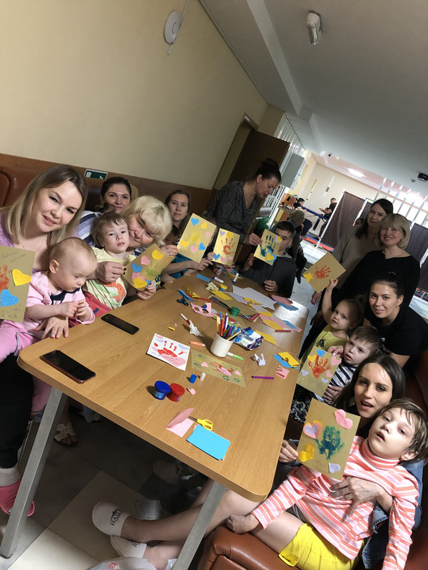 9849E6E5-D2B9-458A-ABD7-4680672AD46D