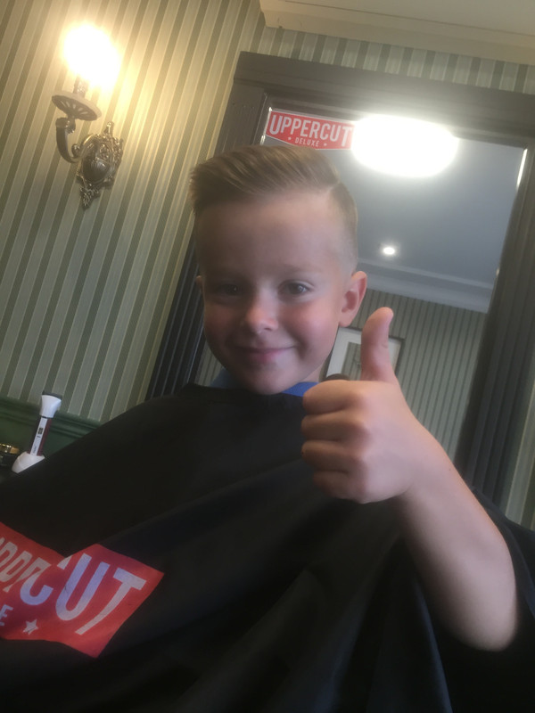 9314AF4E-DEDA-46B0-9E69-A496FEE8374F