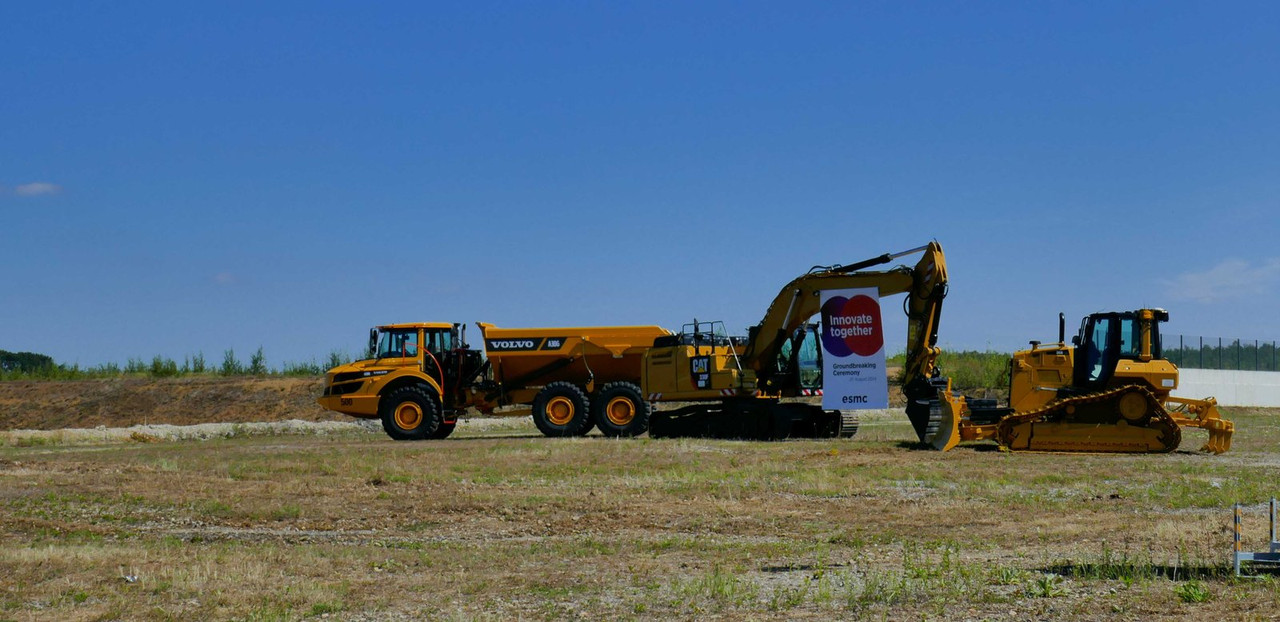 Bild: https://i.postimg.cc/4xzkR3v5/P1220457.jpg