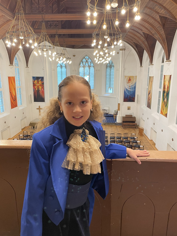 AAAB23A3-6B48-4F43-A1F5-F462E47E48E9