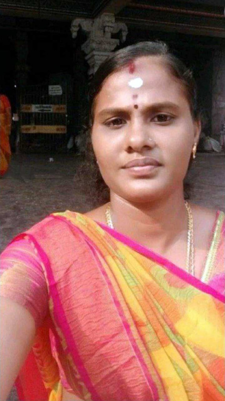 Tamil Sexy Village Wife (2)