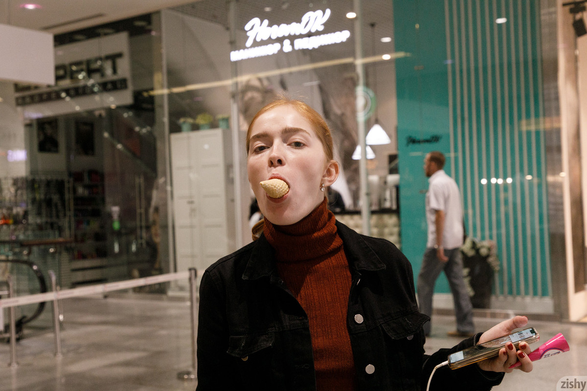 full_007_1348471412292339