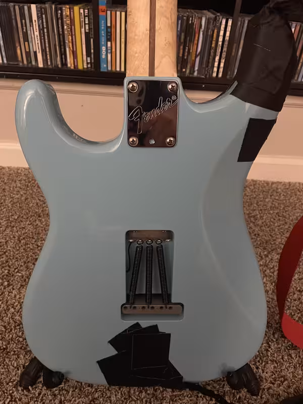 Blue-Fender15.avif