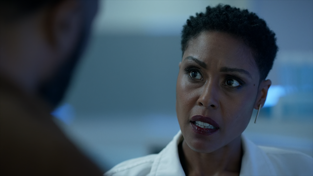 Black.Lightning.S04E06.The.Book.of.Ruin.Chapter.Two.Theseus's.Ship.1080p.10bit.AMZN.WEB-DL.DDP5.1.HE