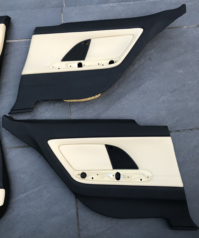 32743C03-782C-4076-A502-8504DBE9D8B3