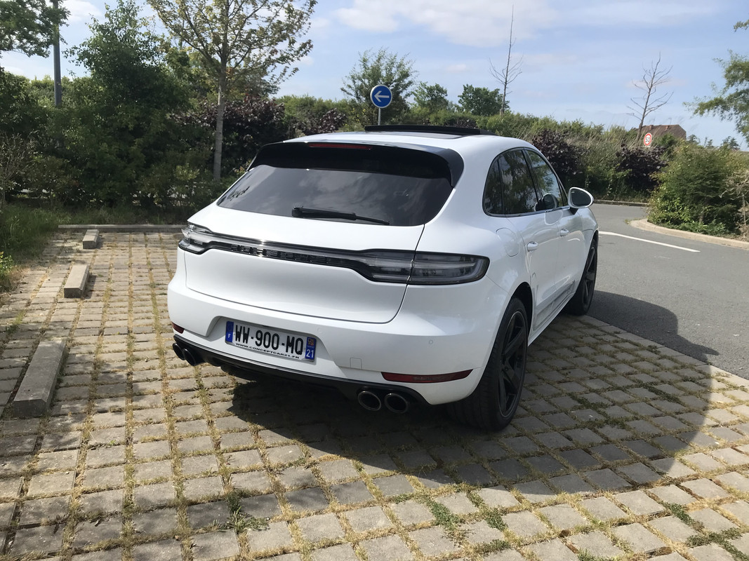 1D08D9C0-E3AF-4133-8CC3-369ACB775C0E