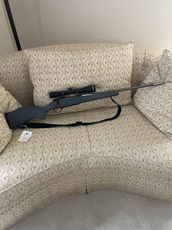 E920AA50-6241-49B1-A870-93FB98B7194B