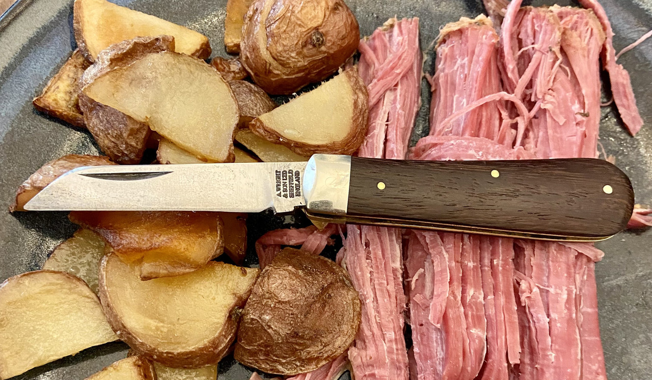 D1D11EE5-8CFC-491F-9C48-0DE2615EB482_1_201_a