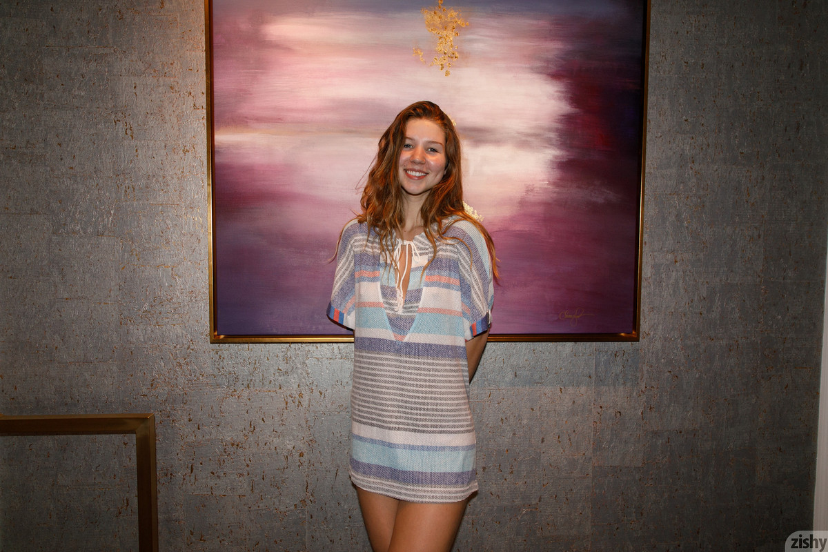 full_053_1203081223446229