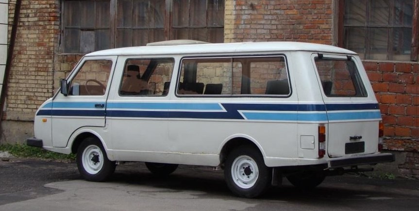 РАФ-22038 Латвия