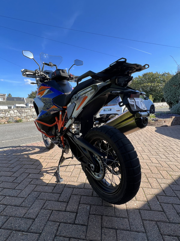 717788FC-556F-4BC8-A173-3FEEC5C95E74