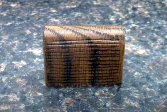 [Image: es-h2-02.jpg]