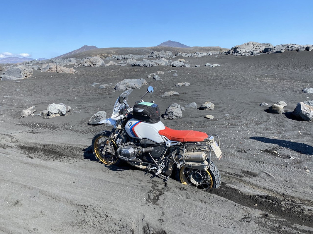 0D3699AE-39A7-4668-92B2-AB9BFD9F3AA0