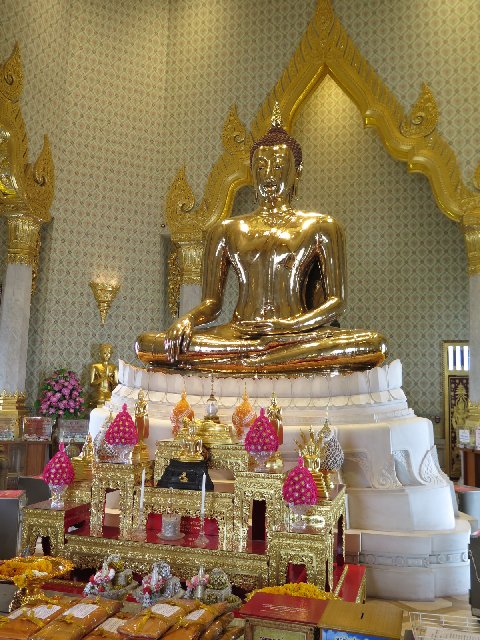 TAILANDIA Y CAMBOYA POR MENOS DE 1000€, VIAJE MARCA DE LA CASA - Blogs de Tailandia - Día 2 - Bangkok Completo: 7 Templos, MBK y Mercado Patpong (10)