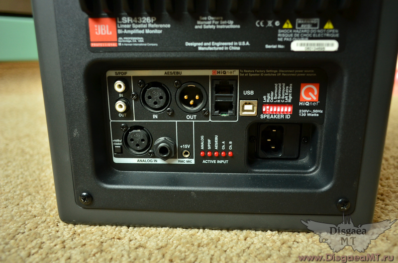 JBL_LSR4326P_Studio_Monitors_014