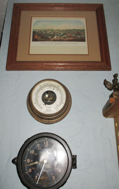 Man room stuff e display 1