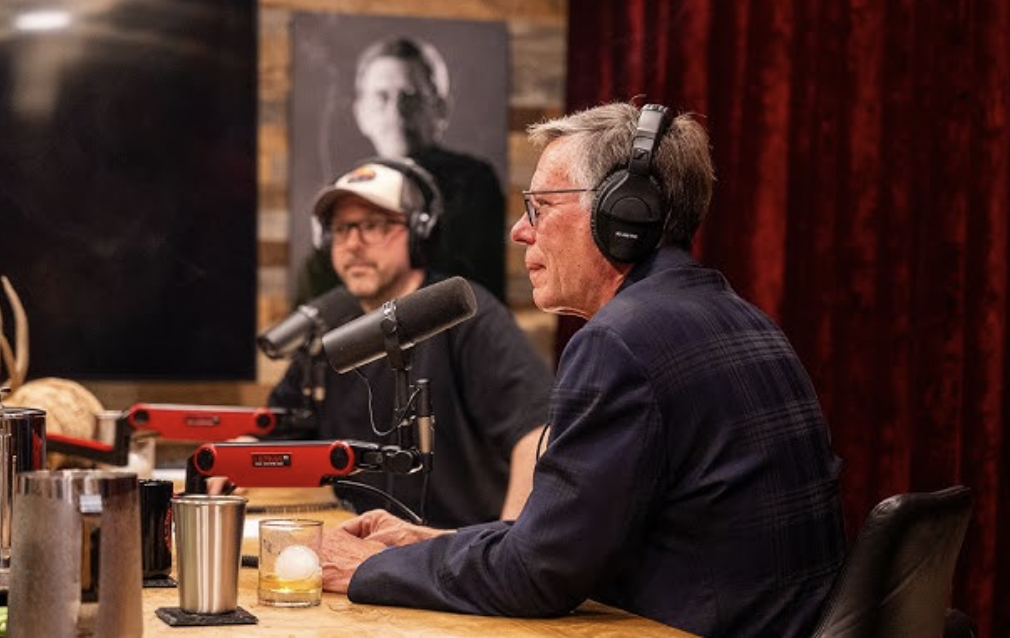 The Man Who Made 300 Million Americans Believe in UFOs Just Spent 3 Hours on Joe Rogan