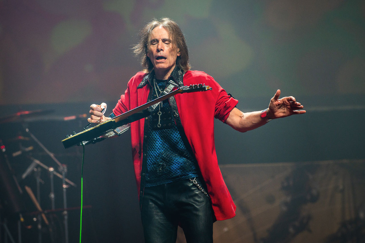 [Obrazek: 2023-05-03-Steve-Vai-851x566.jpg]