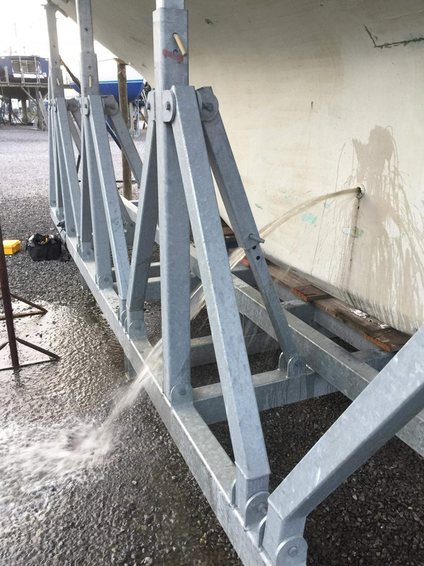 CD78B452-ED3B-489F-801D-0B630C9FA279