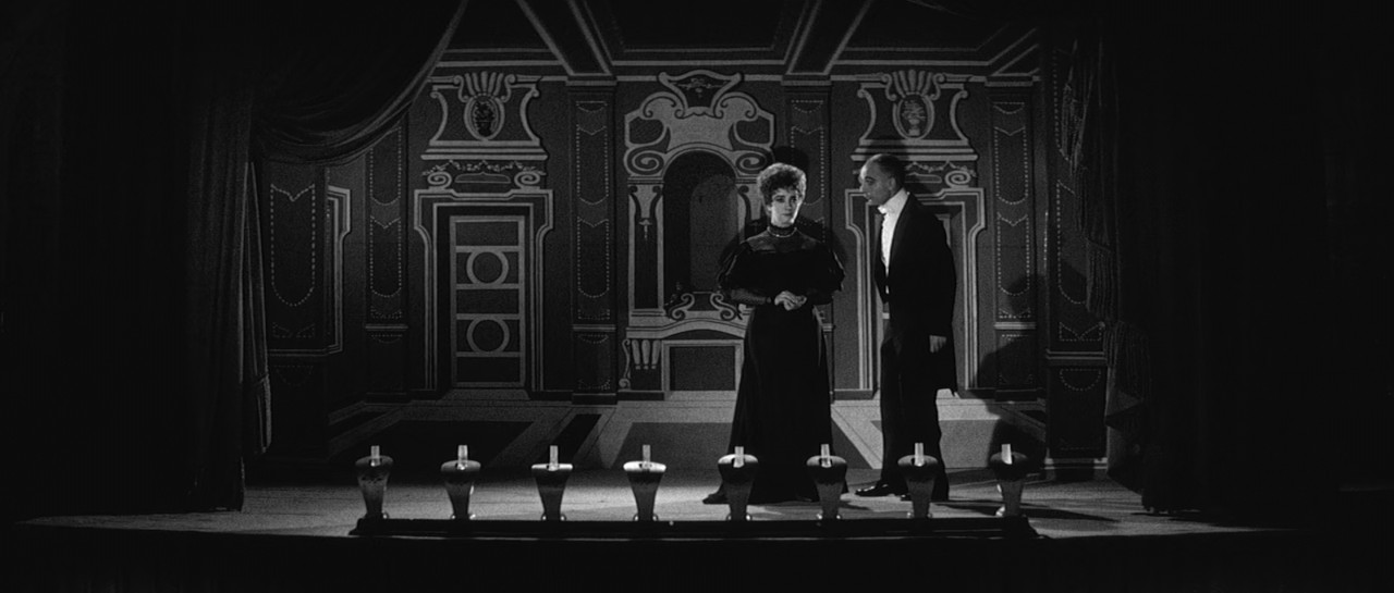 Last Year at Marienbad (1961) Criterion.mkv_snapshot_01.29.57_[2