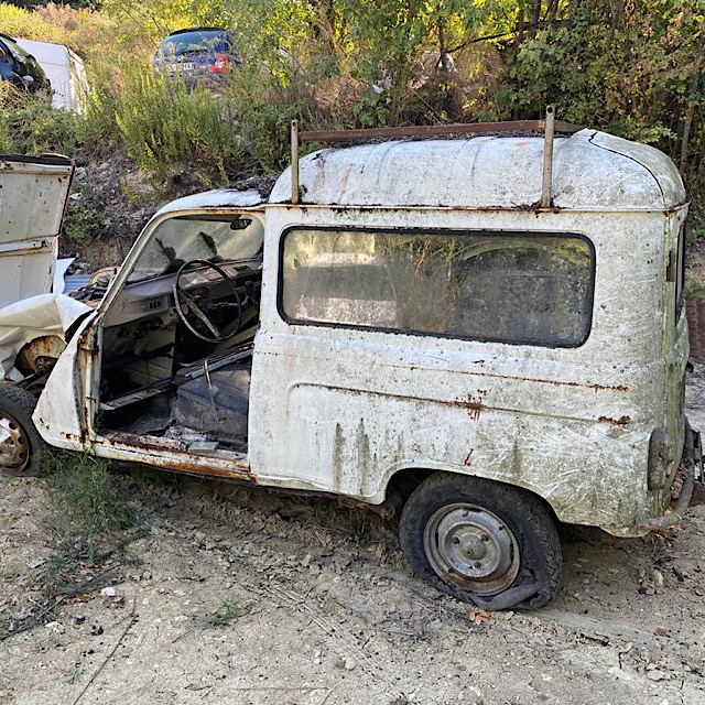 232038EB-5959-4F0D-91F9-0D83D8FE9F66