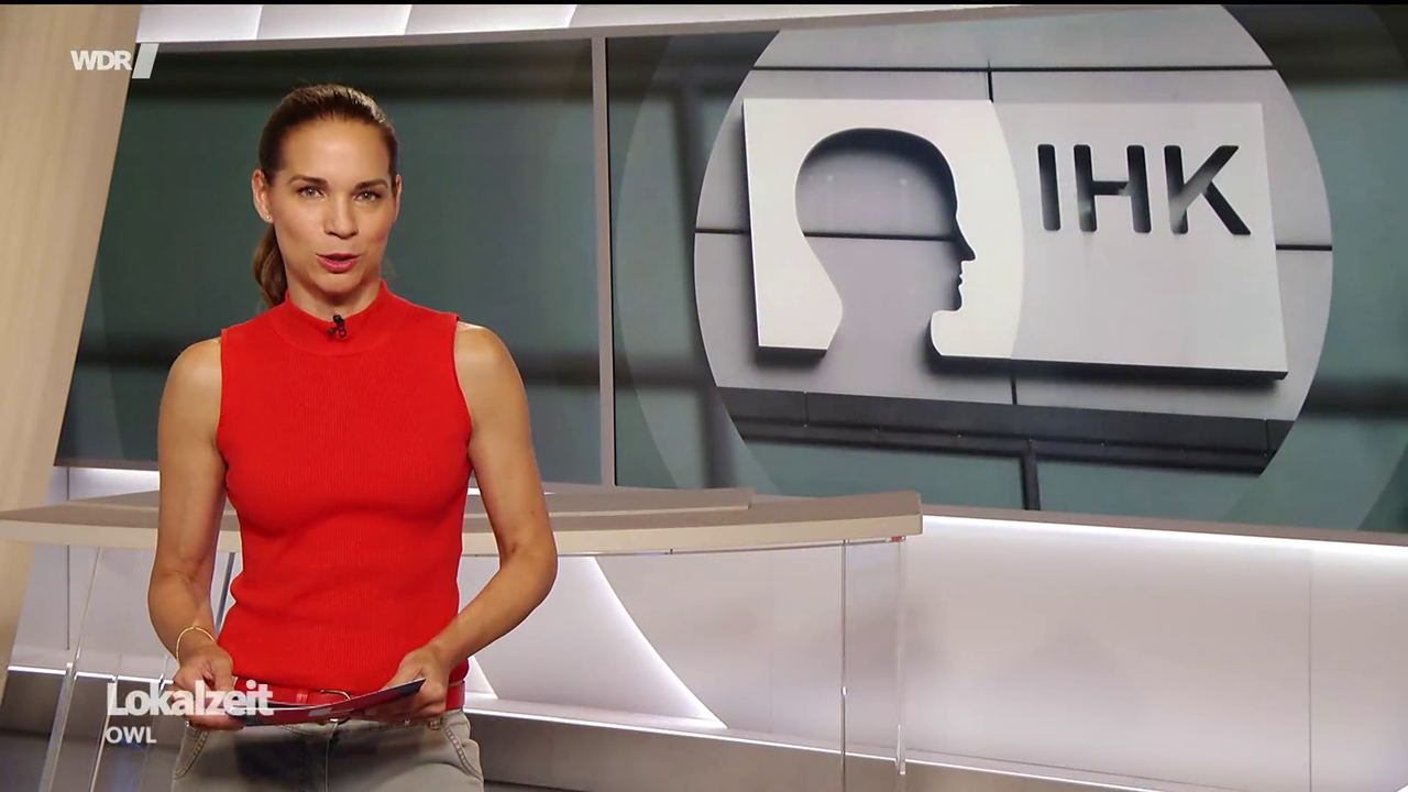 Kristina Sterz WDR Lokalzeit OWL 06 07 2026 118X Caps 110